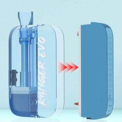 Vue détaillée du Kangertech EVO Pod bleu démonté pour montrer les composants internes.